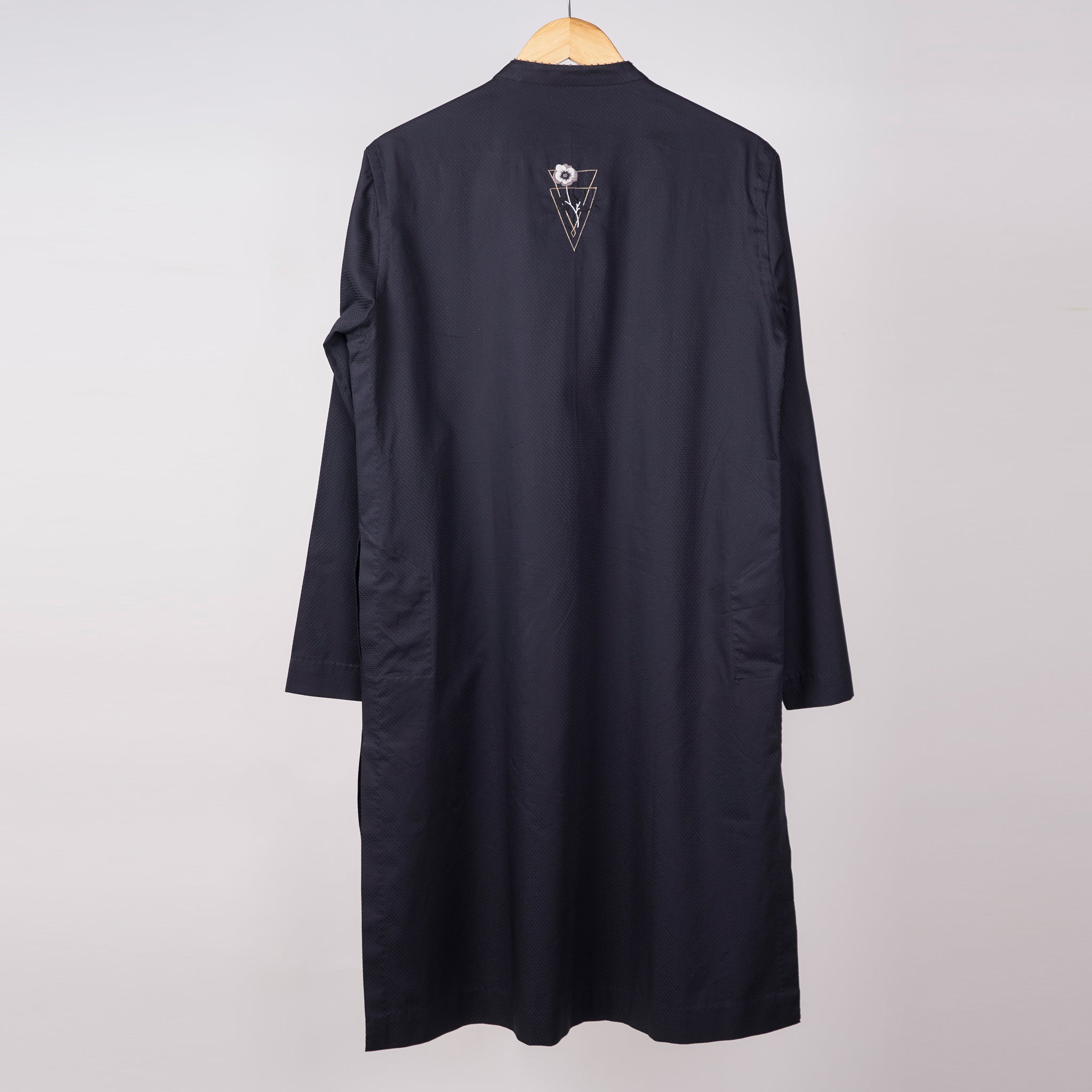 Sleek Black Kurta In Cotton