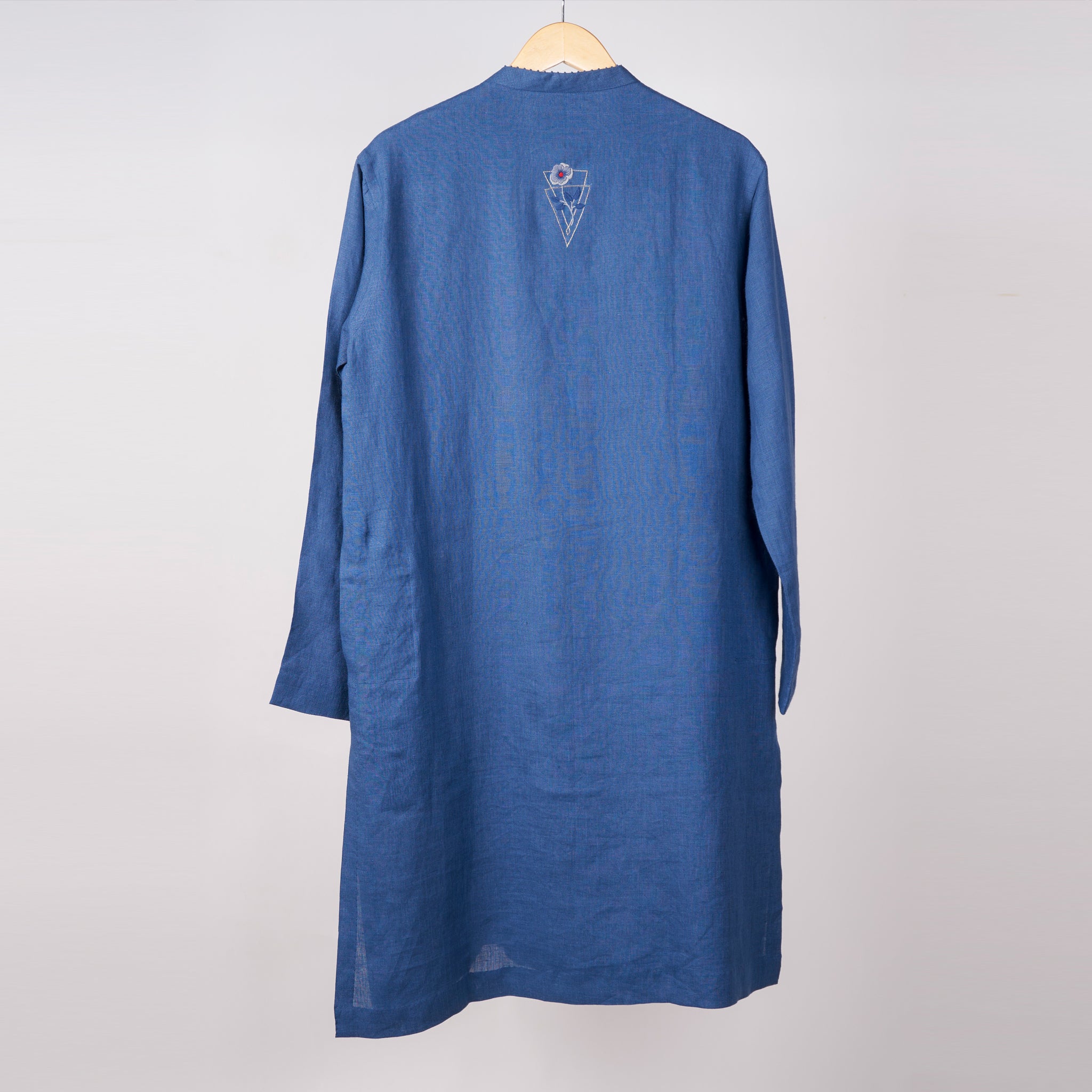 Navy Heritage Kurta In Linen